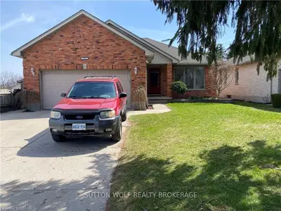 373 Drury Lane, Strathroy-caradoc, On N7g 3g2