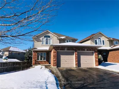 883 Bitterbush Crescent, London North, On N6h 5x6