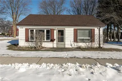 124 St Andrews Street, Zorra, On N0j 1j0