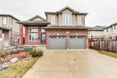 2056 North Routledge Park, London North, On N6g 0b7