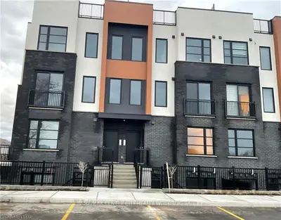 3900 Savoy Street 111, London South, On N6p 0a3
