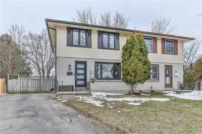 95 Woodrow Crescent, London South, On N6e 1e7