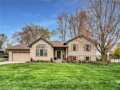 544 Pamela Drive, Strathroy-caradoc, On N0l 1w0