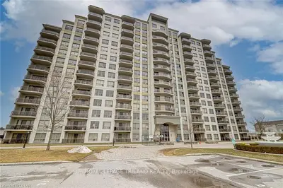 1030 Coronation Drive 1210, London North, On N6g 0g5