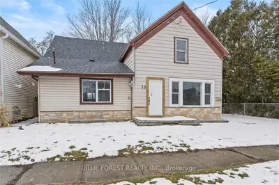 10 WOODS Street, Chatham-Kent, ON N7L 3R1