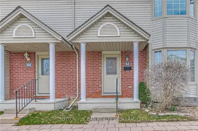 50 Chapman Court 43, London North, On N6g 5e1