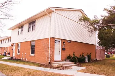 51 Sholto Drive 120, London South, On N6e 2h9