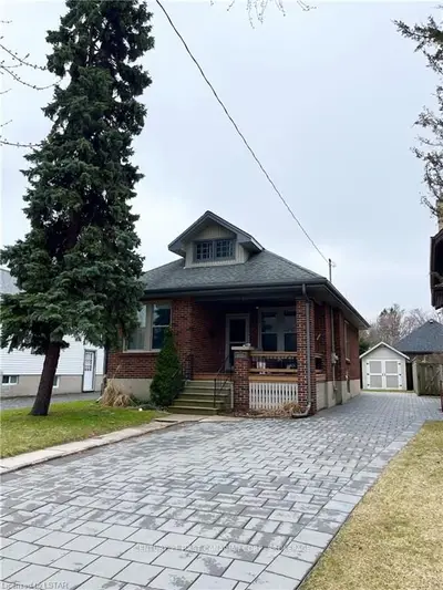 613 Grosvenor Street, London East, On N5y 3t5