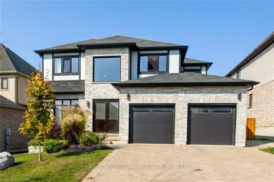744 Kleinburg Drive, London North, On N5x 0j8