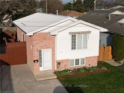 144 Rhine Avenue, London East, On N5y 5p3