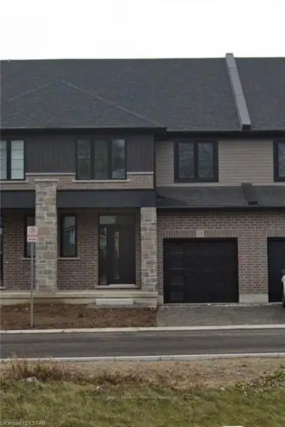 3025 Doyle Drive 24, London South, On N6m 0g9