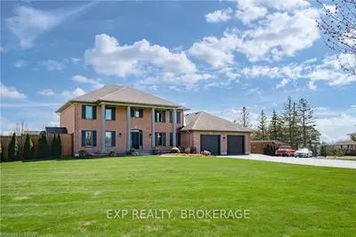 7541 Longwoods Road, London South, On N6p 1l2