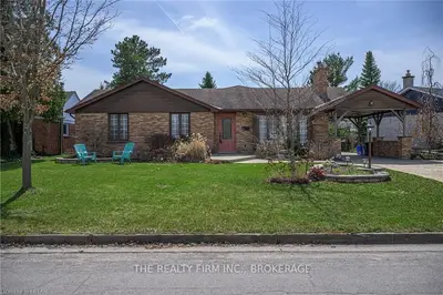 850 Dalkeith Crescent, London North, On N5x 1s6