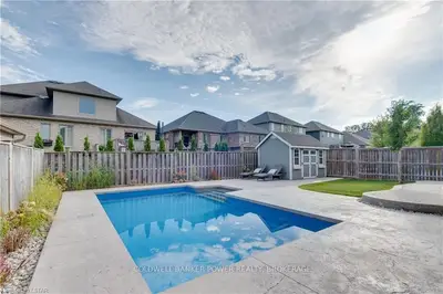 2355 Lilac Avenue, London South, On N6k 5c9