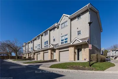 536 Third Street 35, London East, On N5v 4r5