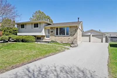 20 Cantley Crescent, London South, On N6e 1g6