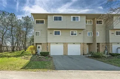 159 Sandringham Crescent 112, London South, On N6c 5a9