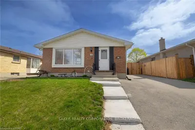 132 Harding Crescent, London South, On N6e 1g3