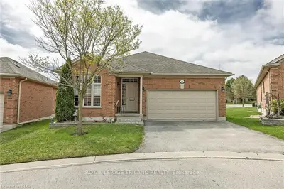 14 Cadeau Terrace 56, London South, On N6k 4x5