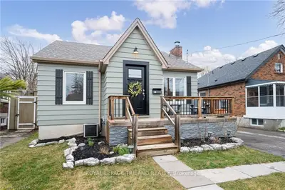 462 Moore Street, London South, On N6c 2c2