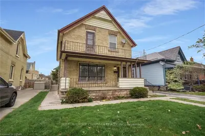 94 Bruce Street, London South, On N6c 1g8