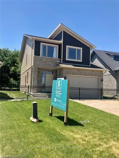 2298 Southport Crescent, London South, On N6m 0j6