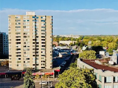 695 Richmond Street 404, London East, On N6a 5m8