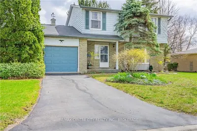 69 Paddock Green Crescent, London South, On N6j 3p6