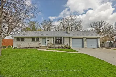 263 Ridgewood Crescent, London South, On N6j 3g7