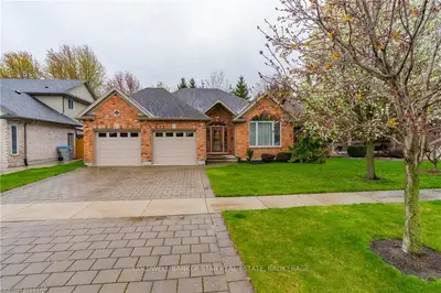 362 Darcy Drive, Strathroy-caradoc, On N7g 0a1