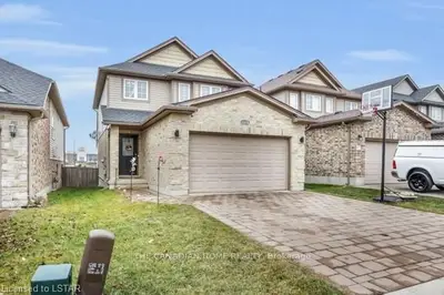 3375 Emily Carr Lane, London South, On N6l 0a3