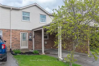 1330 Jalna Boulevard 44, London South, On N6e 2h7
