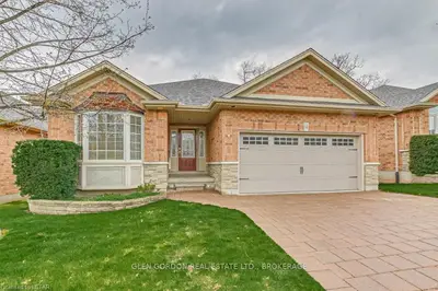 1020 Cranbrook Road 14, London South, On N6k 5b8