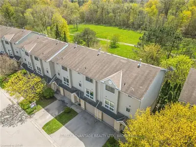 536 Third Street 14, London East, On N5v 4r5