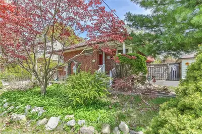 112 Oakside Street, London East, On N5y 1e7