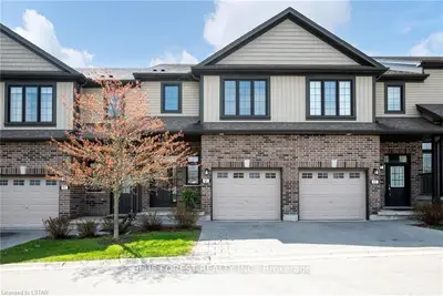 1030 Oakcrossing Gate 49, London North, On N6h 0h1