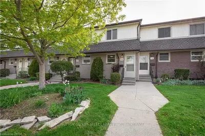 1919 Trafalgar Street 79, London East, On N5v 1a1