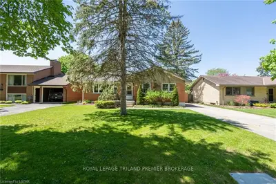 1529 Glengarry Avenue, London North, On N5x 1r3