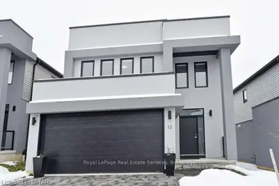 1820 Canvas Way 13, London North, On N5x 0n5