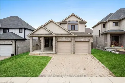 732 Kleinburg Drive, London North, On N5x 0j8