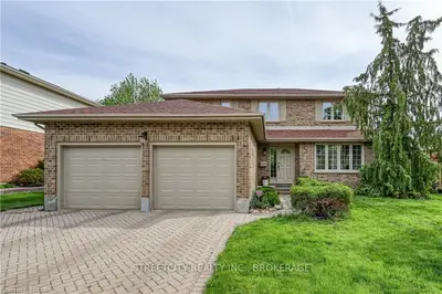 154 Pine Valley Drive, London South, On N6j 4m2