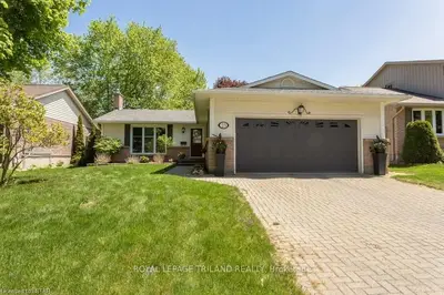 23 Greenbrier Crescent, London South, On N6j 3x6
