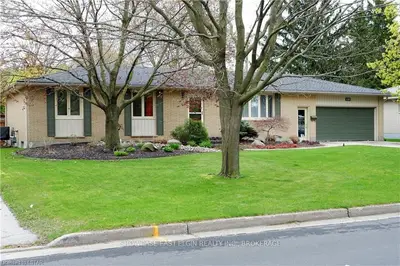 135 Rutherford Avenue, Aylmer, On N5h 2n7