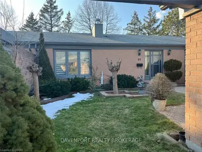 50 Fiddlers Green Road 60, London North, On N6h 4t4