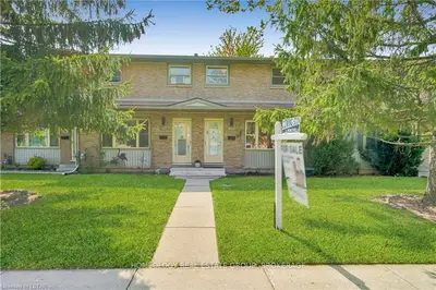 1029 Notre Dame Drive, London South, On N6j 3c3