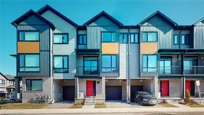 819 Kleinburg Drive 7, London North, On N5x 0n6