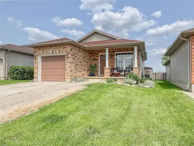 1433 South Wenige Drive, London North, On N5x 4n1