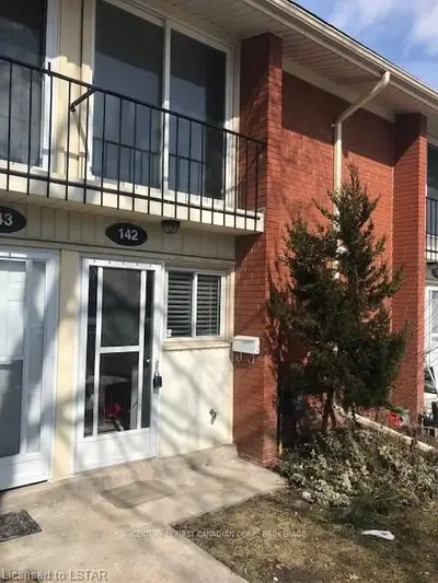 1090 Kipps Lane 142, London East, On N5y 1v4