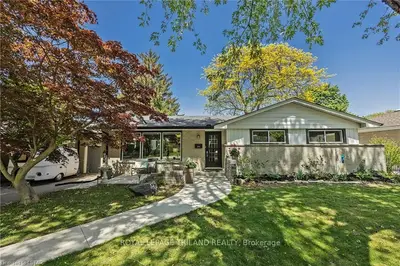 364 Willard Crescent, London South, On N6k 2h7