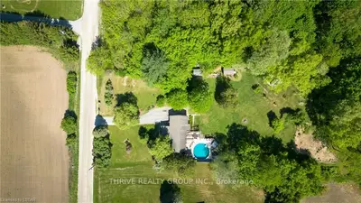 22164 Troops Road, Strathroy-caradoc, On N0l 1w0
